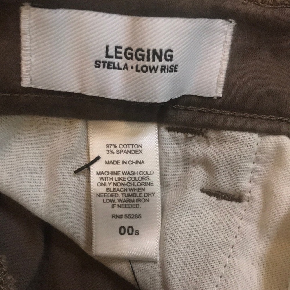 Express Stella Regular Fit Low Rise Jean Legging - Picture 9 of 12